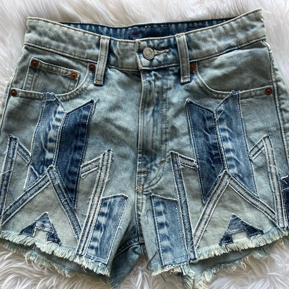 ☀️Summer SALE🌞Lucky Brand Women's Blue High Rise Lucky Pins Jean Short In Motif - Picture 1 of 6